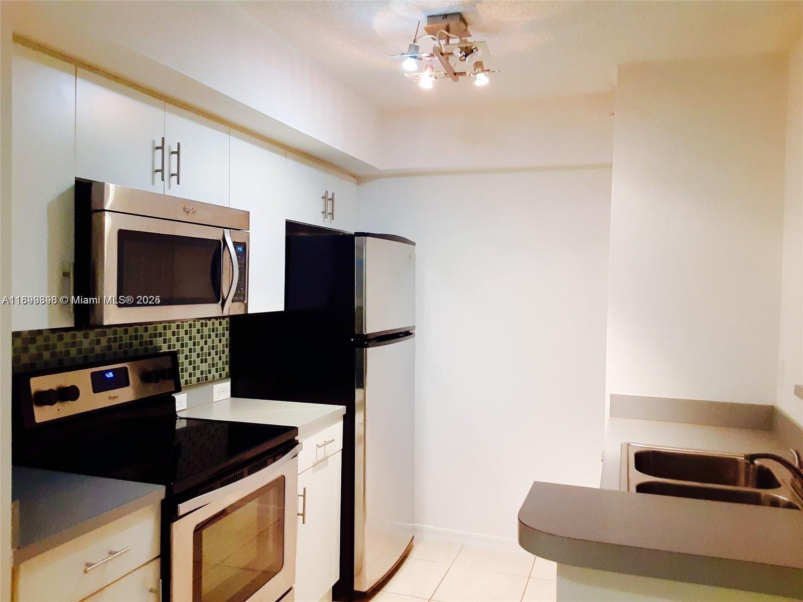 620 SW 111th Ave 104