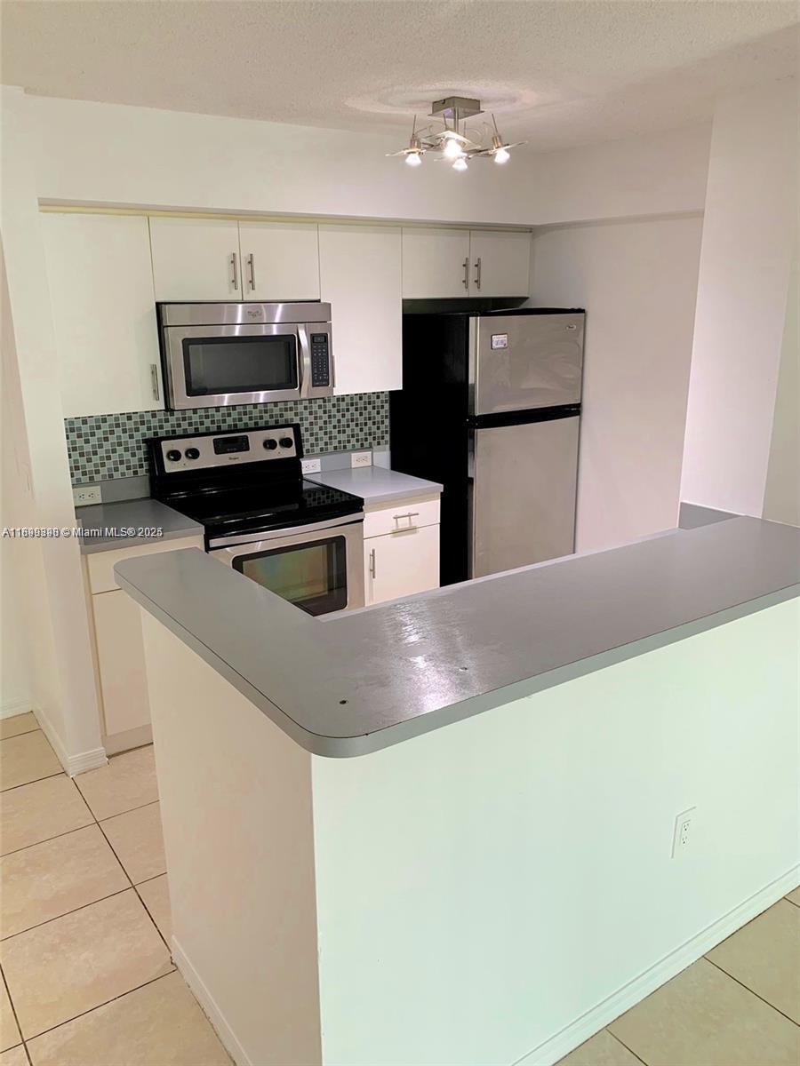 620 SW 111th Ave 104