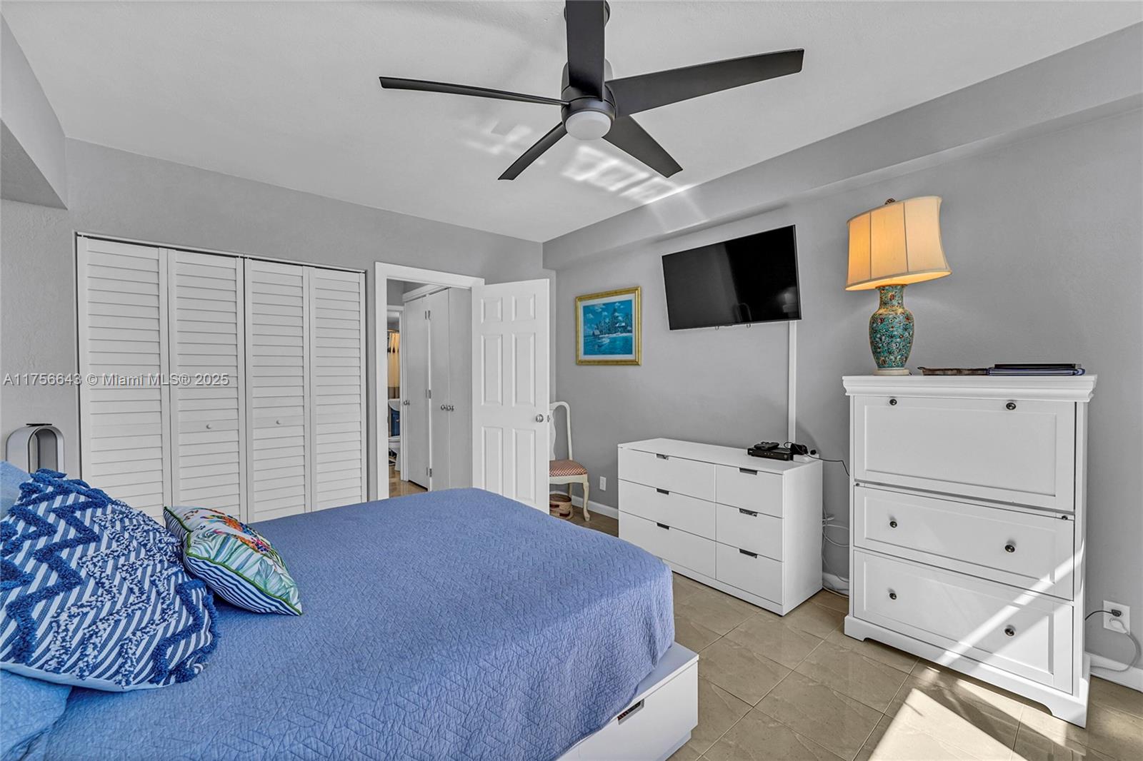 BREAKWATER TOWERS CO-OP - Residential