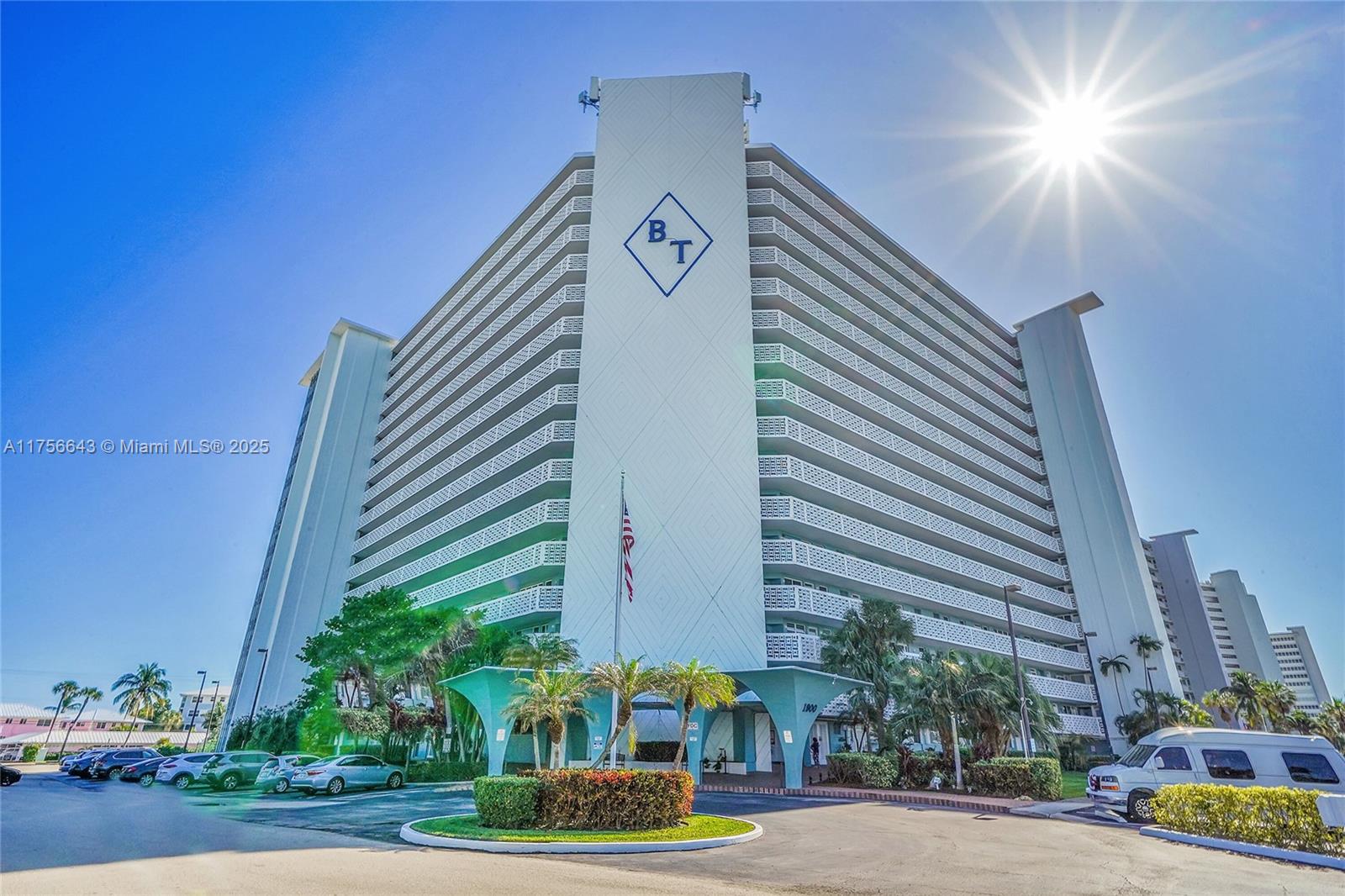 BREAKWATER TOWERS CO-OP - Residential
