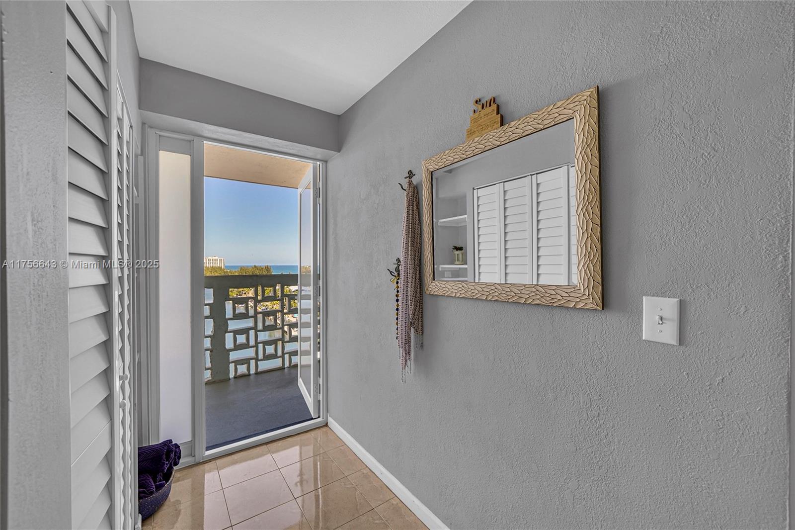 1900 S Ocean Dr 1205