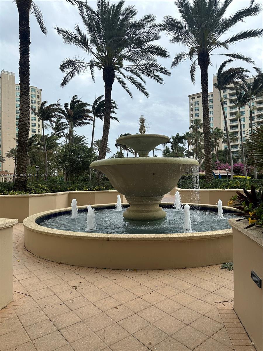 TOSCANA NORTH CONDO - Residential