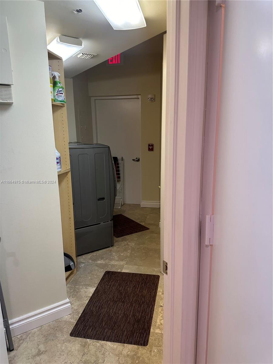 TOSCANA NORTH CONDO - Residential