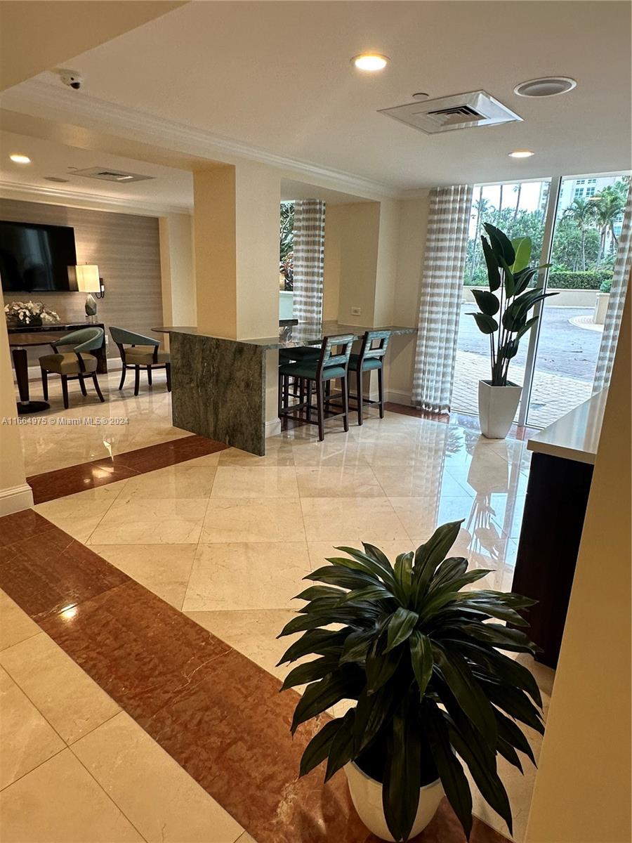 TOSCANA NORTH CONDO - Residential