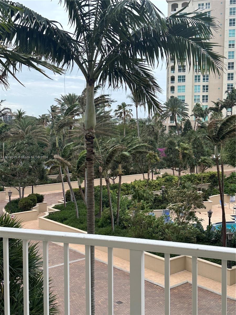 TOSCANA NORTH CONDO - Residential