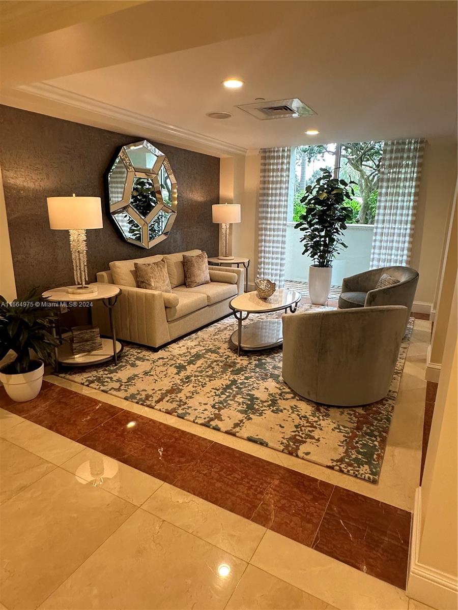 TOSCANA NORTH CONDO - Residential