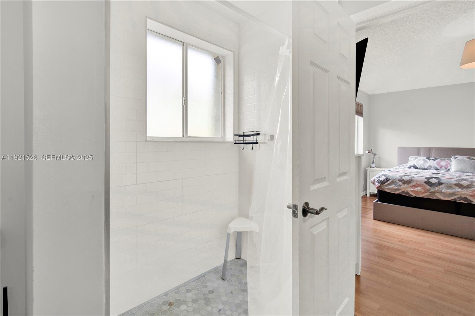 CONTINENTAL HOMES TOWNHOU - Residential