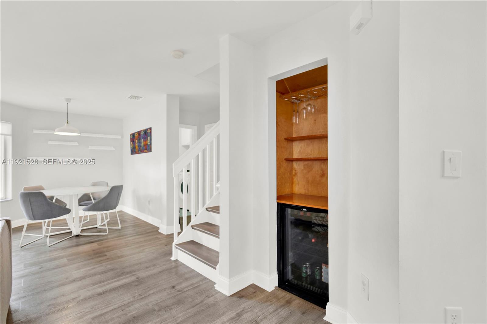 CONTINENTAL HOMES TOWNHOU - Residential