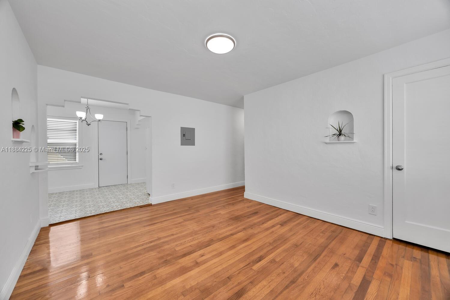 C GAB DOUGLAS SEC - Residential Lease