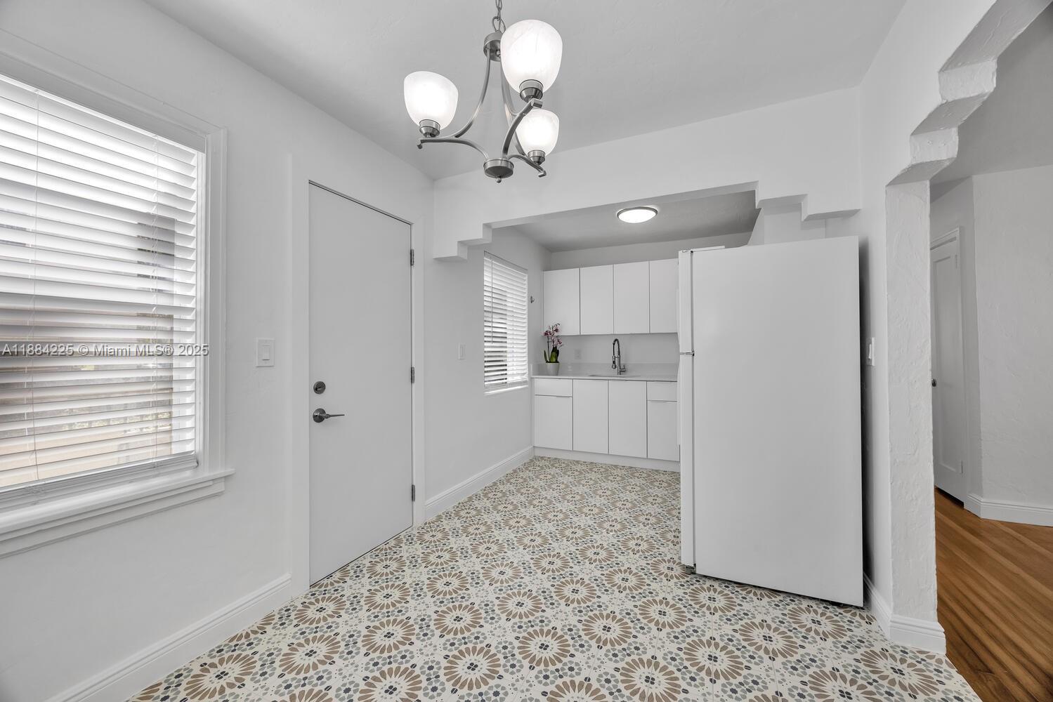 C GAB DOUGLAS SEC - Residential Lease