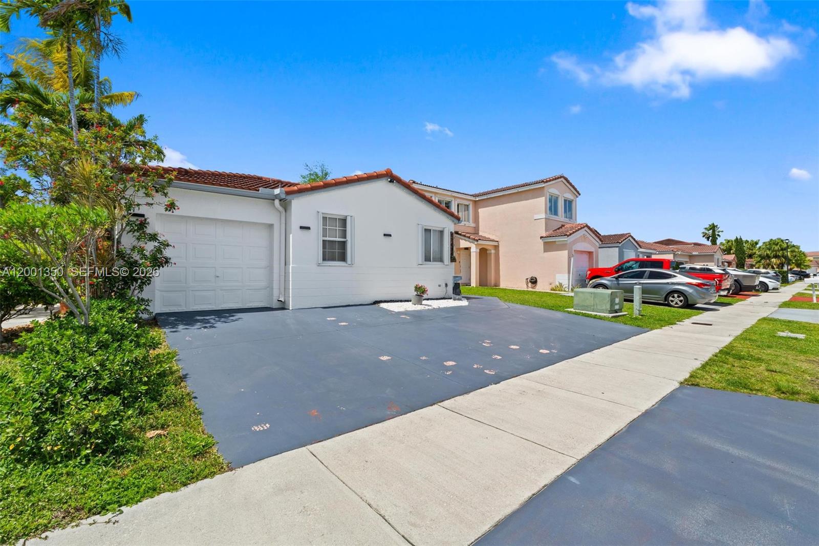 WEITZER SERENA LAKES WEST - Residential