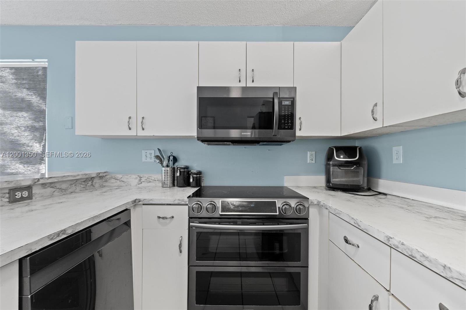 WEITZER SERENA LAKES WEST - Residential