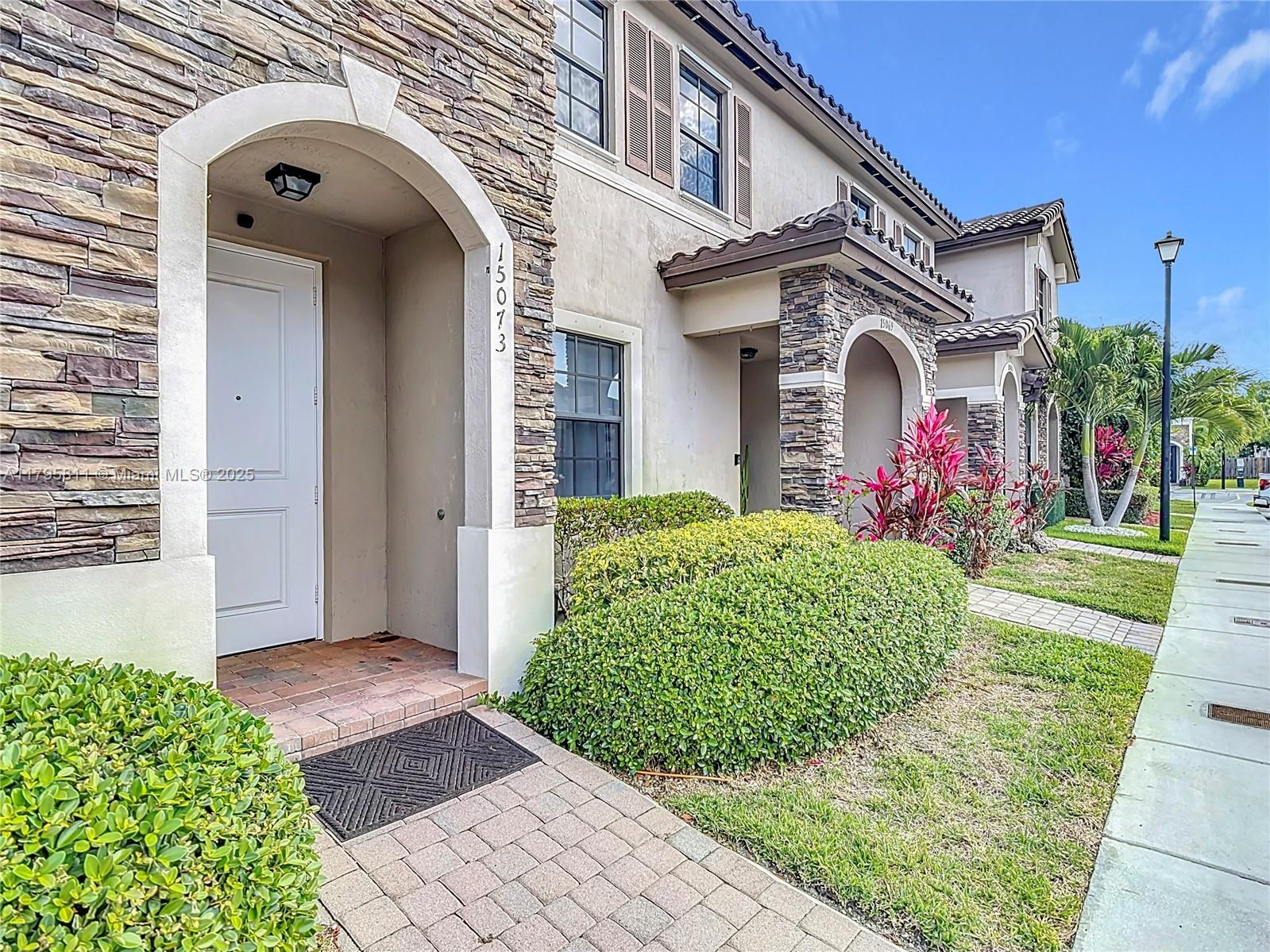 15073 SW 115th Ter 0