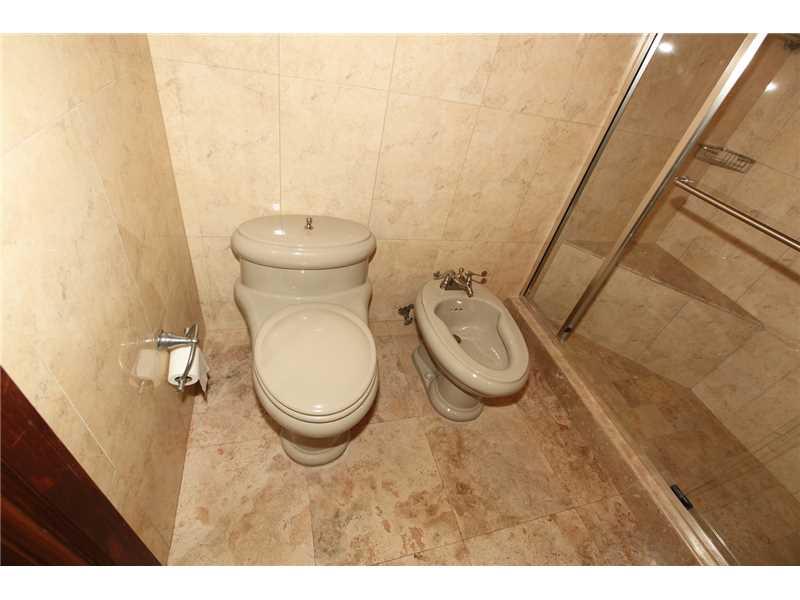 CUTLER BAY ESTS - Residential