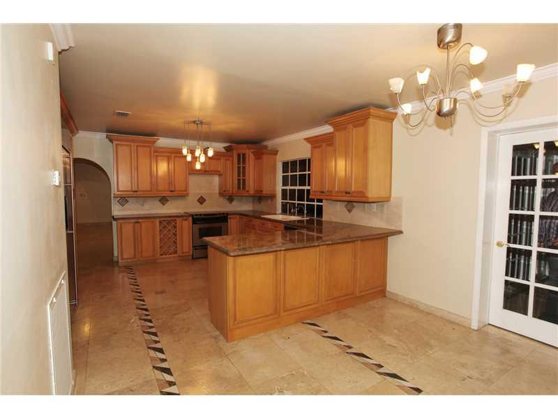 CUTLER BAY ESTS - Residential