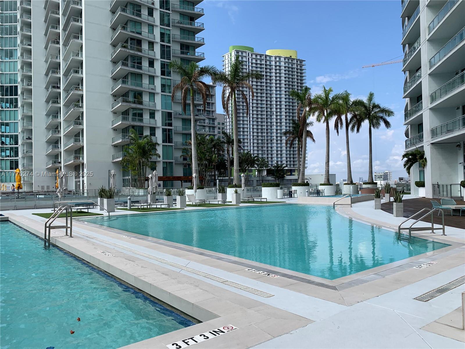 IVY CONDO - Residential