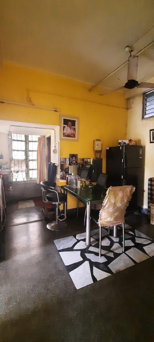 2/1 Rajani Mukherjee Road, Kolkata, India