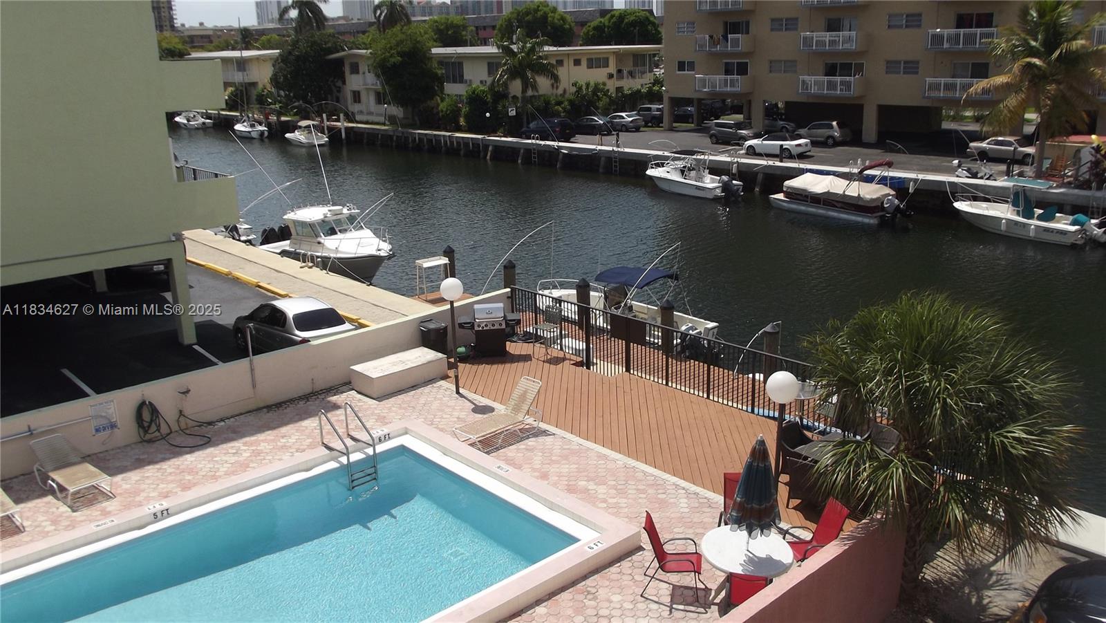 Escape to tranquility with our charming 1-bedroom, 1.5-bathroom apartment nestled in a quiet building in a highly desirable area. Enjoy serene canal views and convenient ocean access, perfect for boating enthusiasts. The apartment features tile flooring throughout for easy maintenance and modern appeal. Located in a peaceful retreat offers close proximity to shops, restaurants, and entertainment options without sacrificing the tranquility of the surroundings. Don't miss your chance to experience waterfront bliss – contact us today to schedule a viewing and immerse yourself in the serene canal lifestyle.