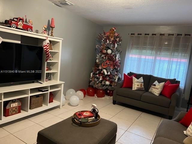 FLAMINGO PARK - Residential