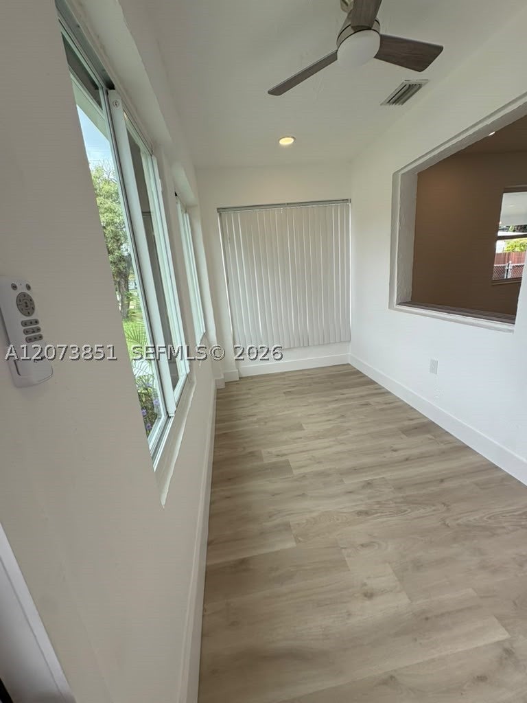 825 S 28th Ave