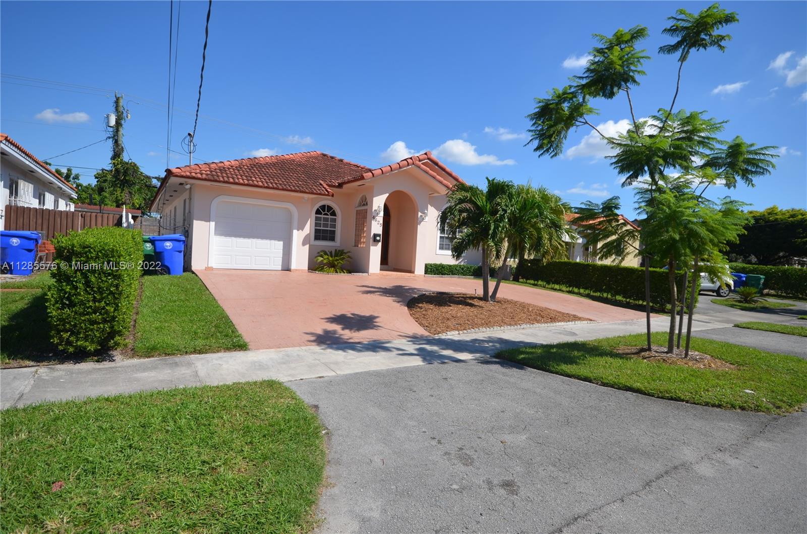 Beautiful 4 bedroom home with open floor plan available in Coral Gables area. Large Kitchen features Quartz counter tops with marble backsplash. Kitchen island welcomes entrainment and is a natural gathering point. Master Bath features his and her sinks with white marble Subway tile and frameless glass shower enclosure. Huge master walk in closet and additional wall to wall closets in Master Bed provide tremendous storage space and convenience. Very Central location with great connectivity. owner pays waste and lawn maintenance.