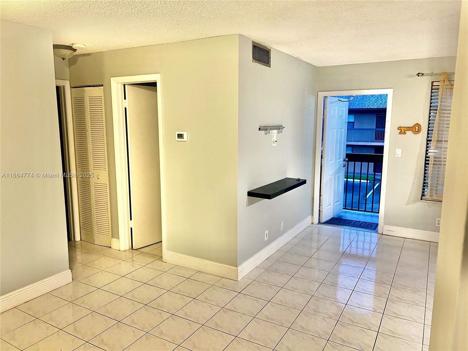 WINDING LAKE AT WELLEBY C - Residential Lease