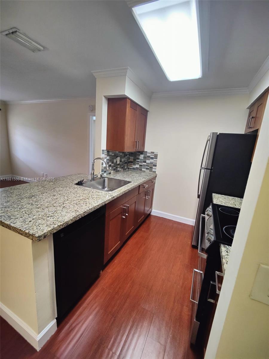 BELLA GRAND CONDO - Residential Lease