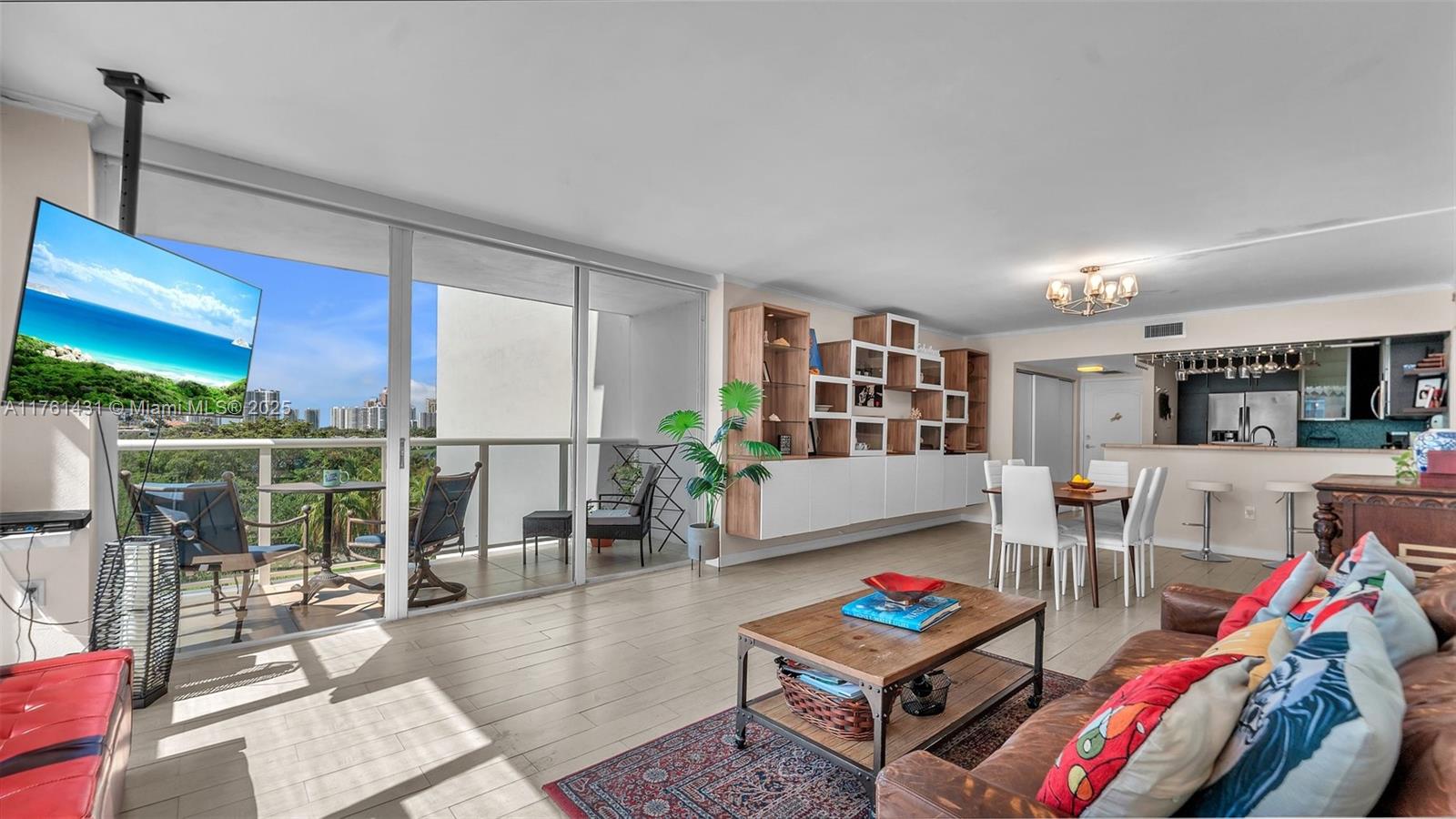 AVENTURA ELDORADO CONDO - Residential
