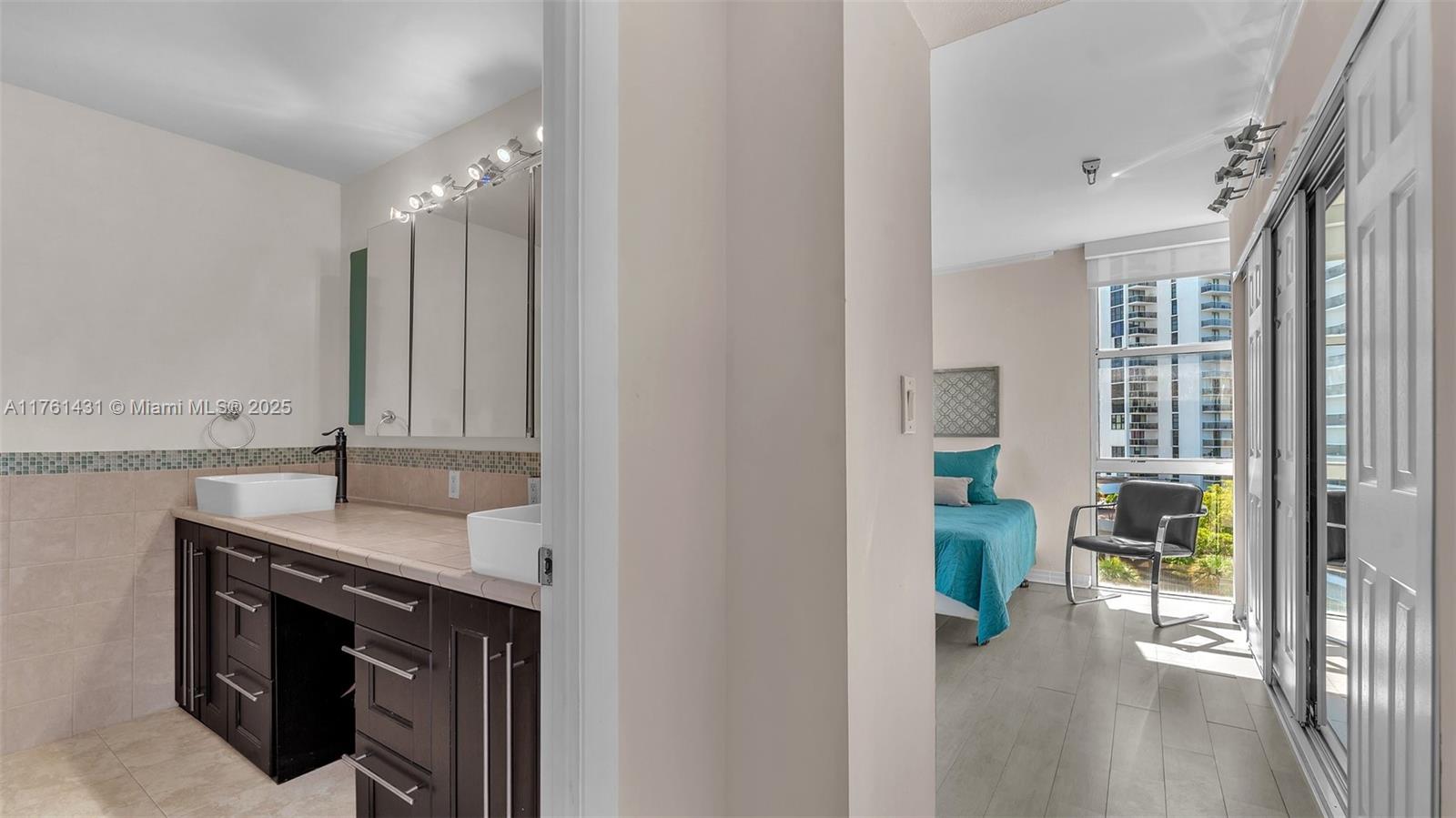 AVENTURA ELDORADO CONDO - Residential