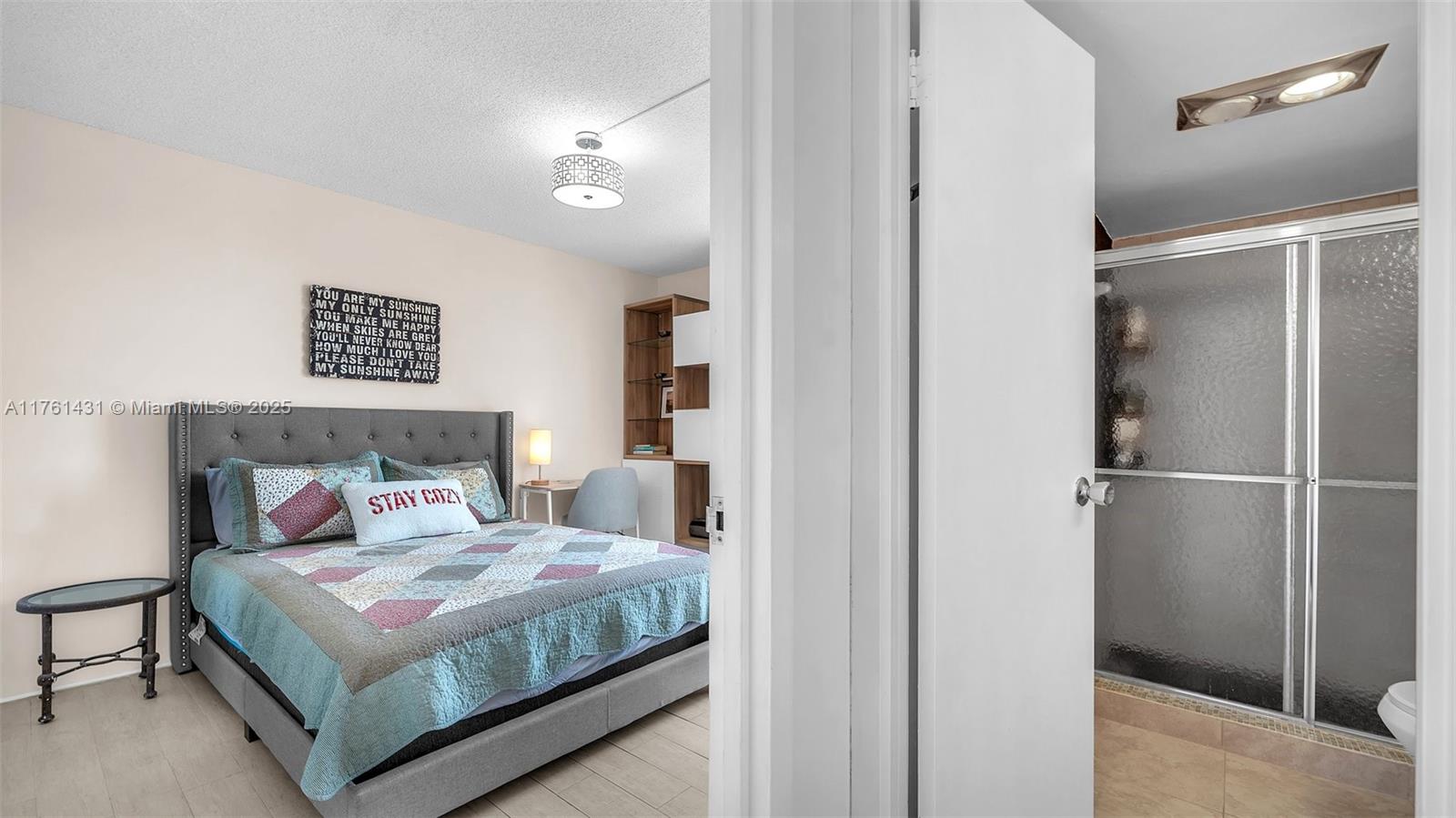 AVENTURA ELDORADO CONDO - Residential