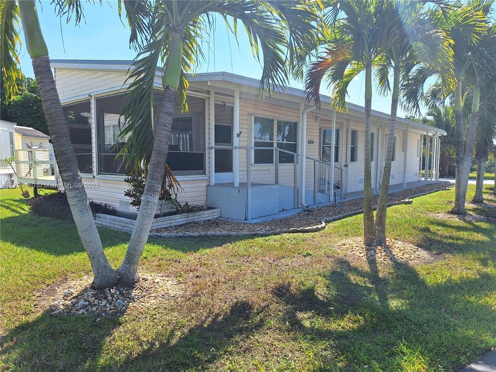listing image 80