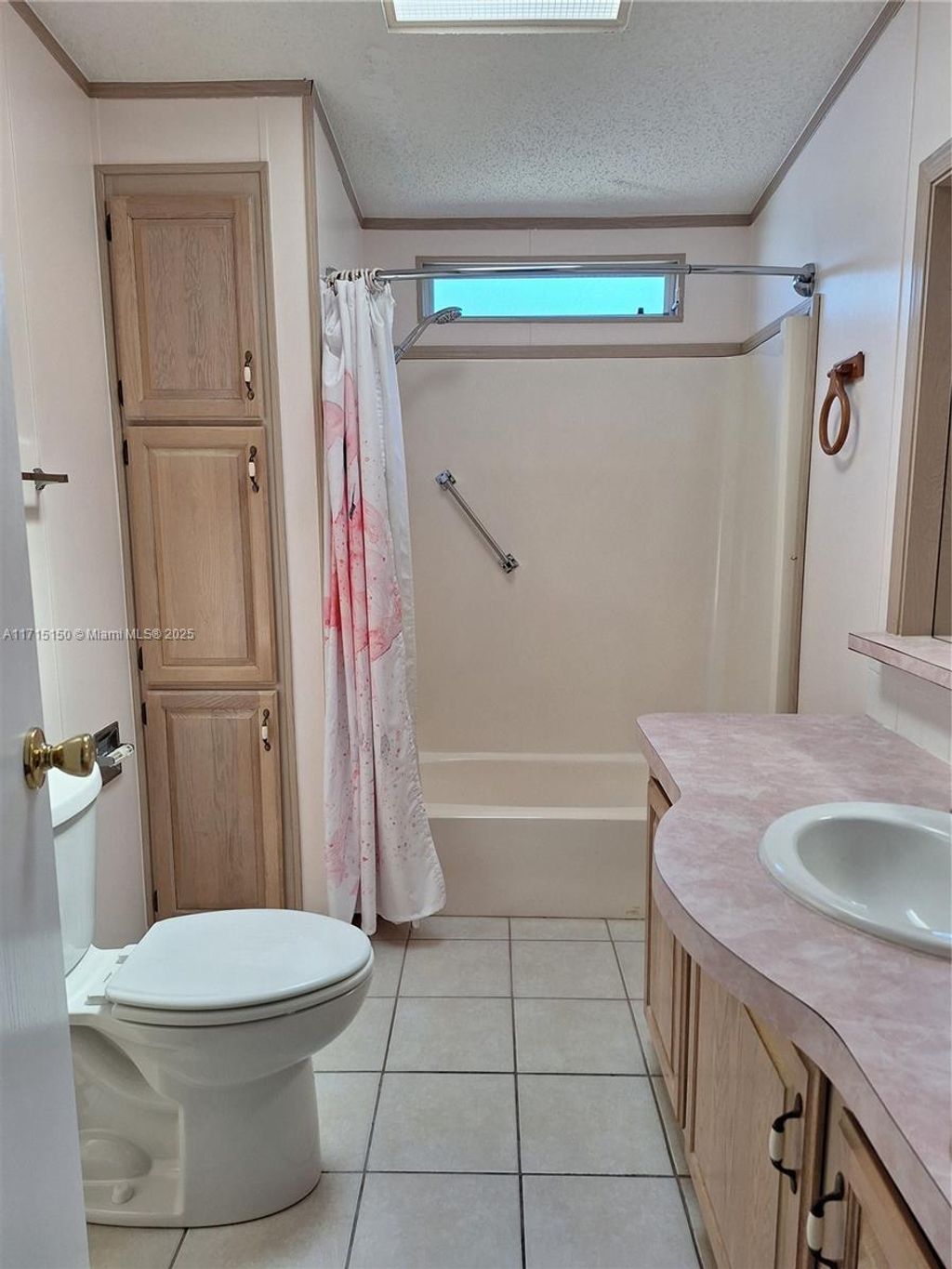 listing image 64