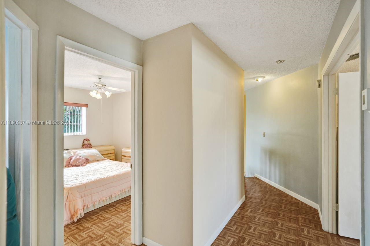 CHARLESTOWNE - Residential