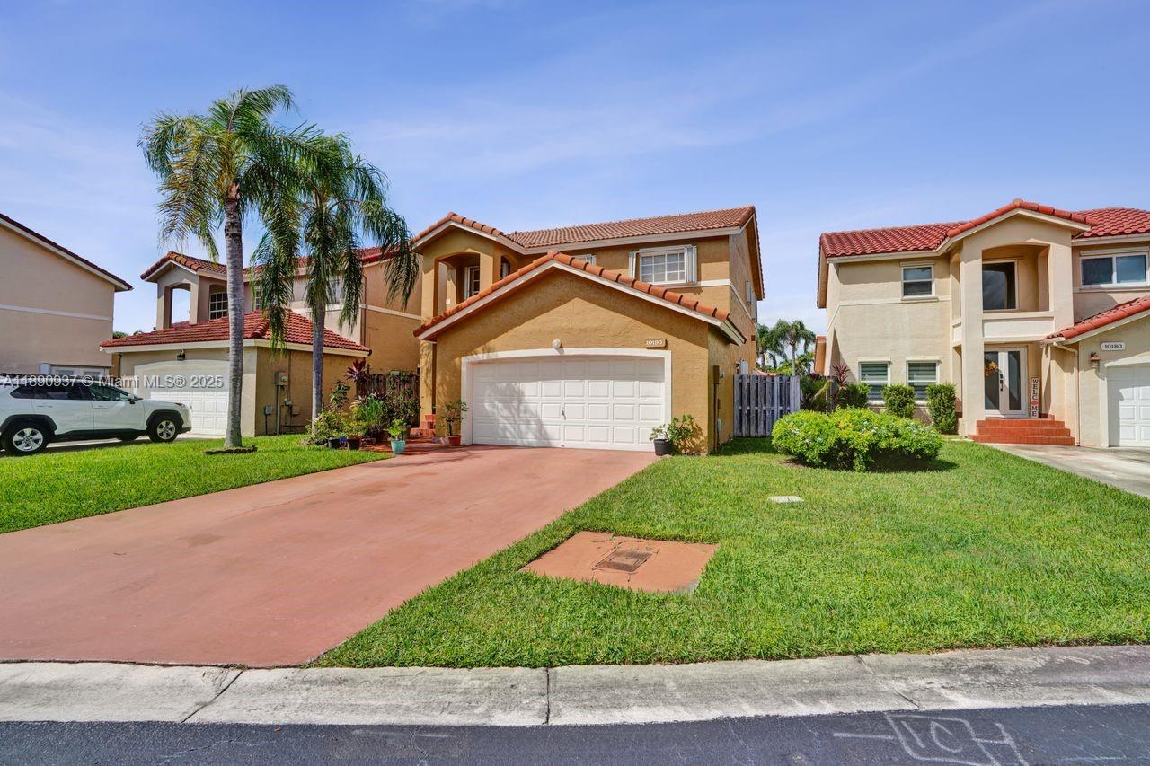 CHARLESTOWNE - Residential