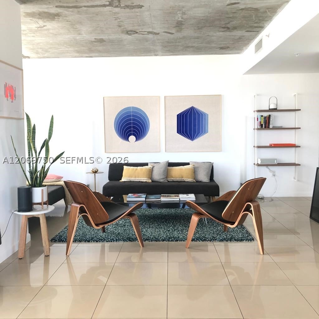 3250 NE 1st Ave 1104