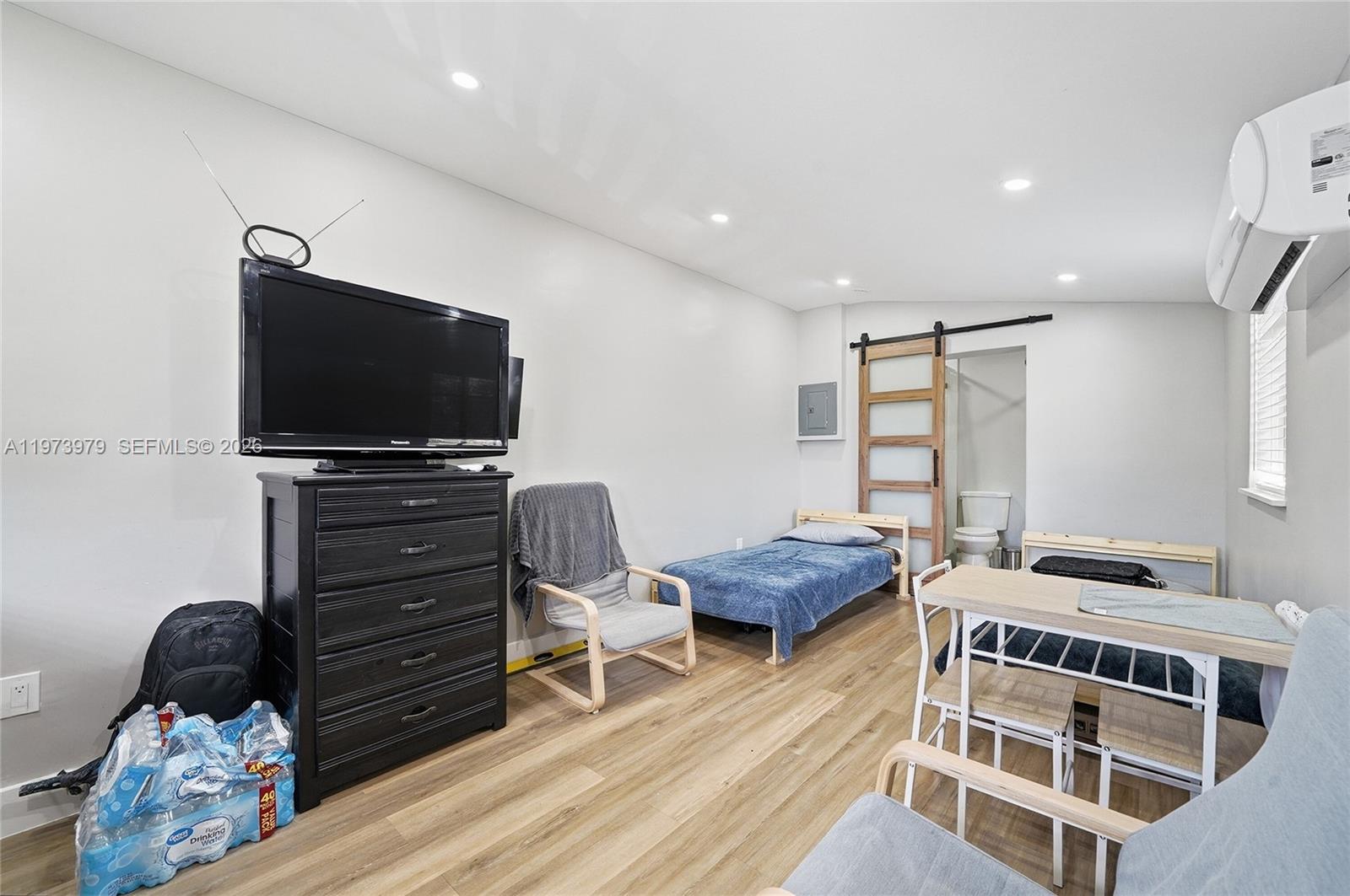 OLYMPIC HEIGHTS - Residential Income