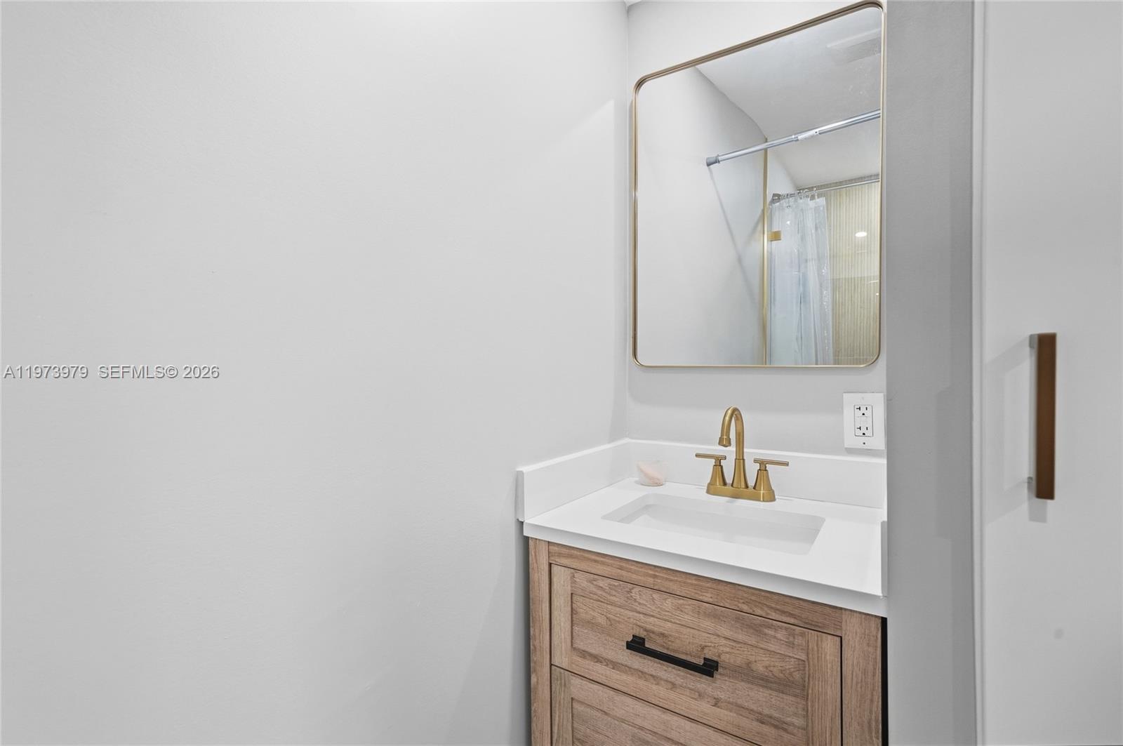 OLYMPIC HEIGHTS - Residential Income