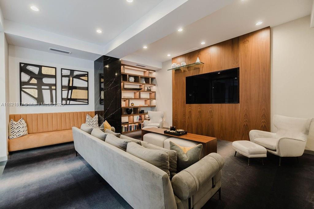 COSTA BRAVA CONDO - Residential