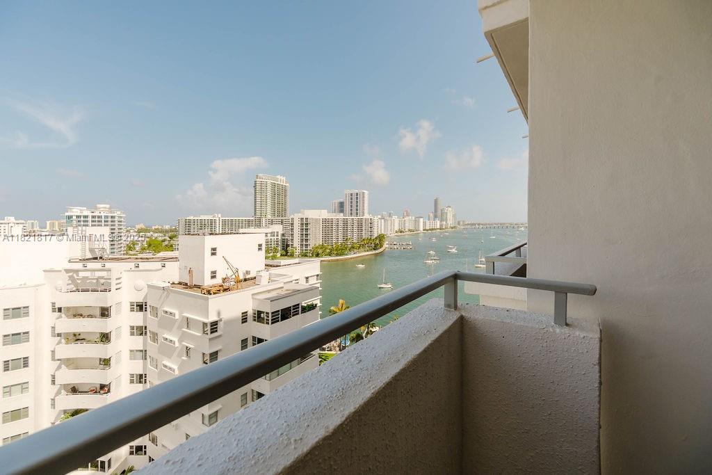 11 Island Ave 1410