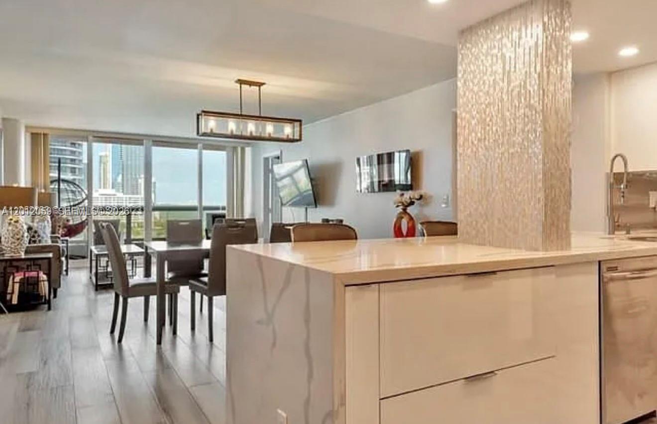 VENETIA CONDO - Residential
