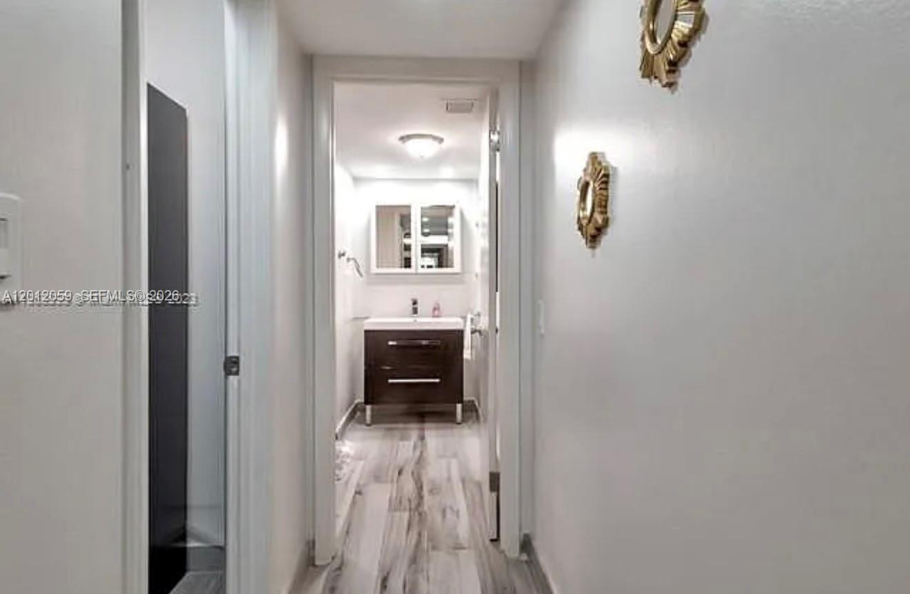 VENETIA CONDO - Residential