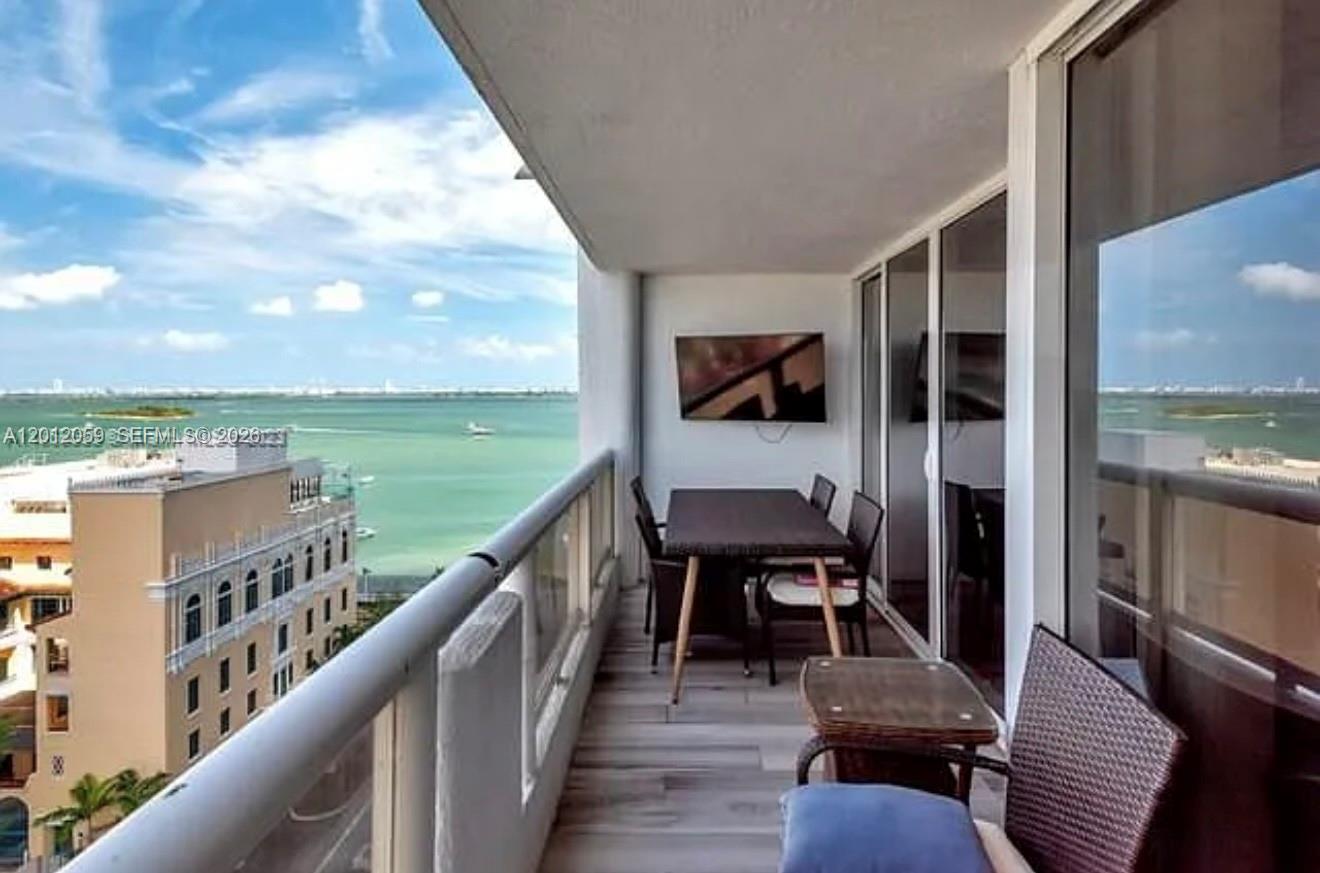 VENETIA CONDO - Residential