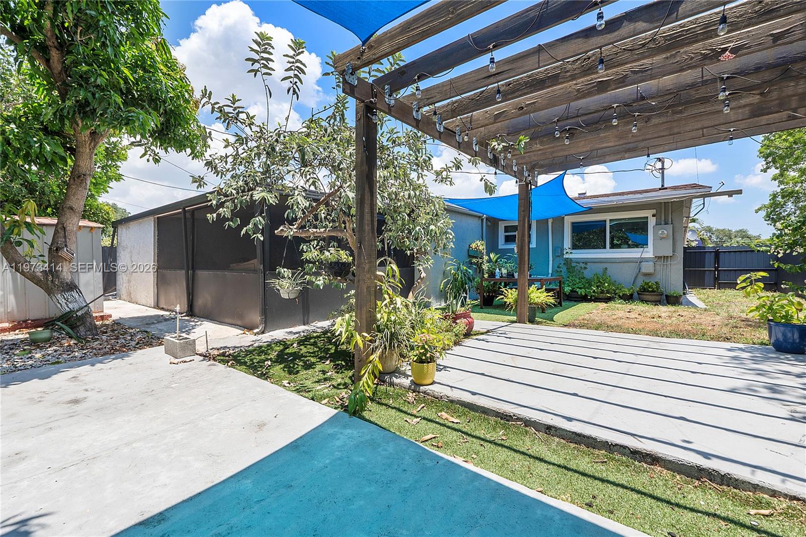 SEMINOLE HEIGHTS REPLAT - Residential