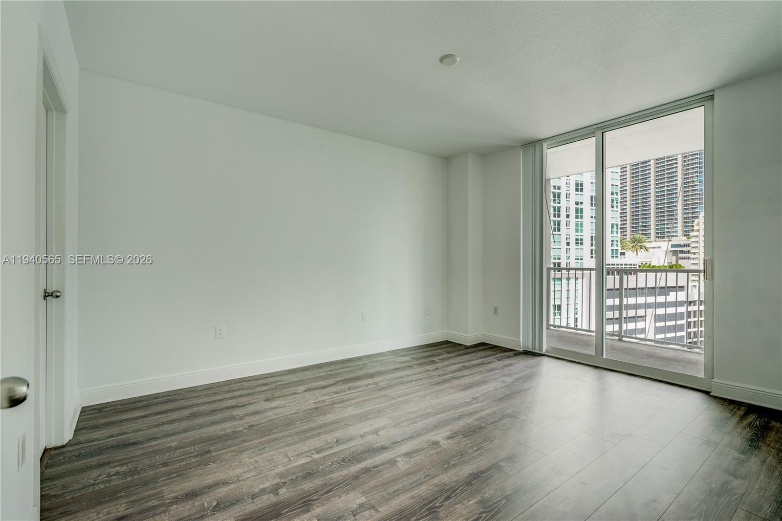 Vue At Brickell Condo - Residential Lease