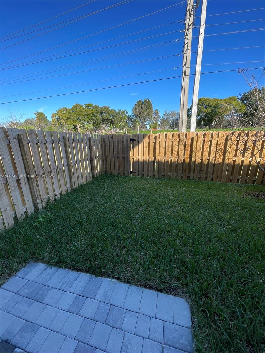 WINDSOR SQUARE - Residential