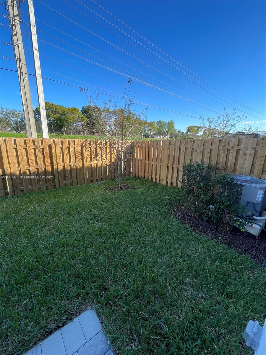 WINDSOR SQUARE - Residential