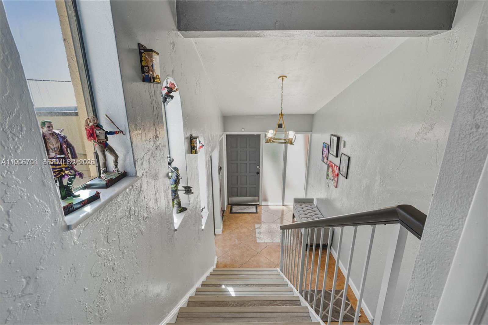 HILLS OF INVERRARY TRACT - Residential