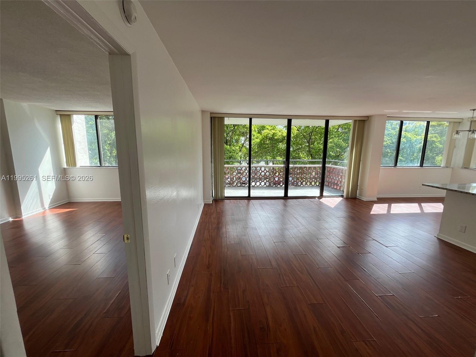 INVERRARY GARDENS CONDO I - Residential Lease