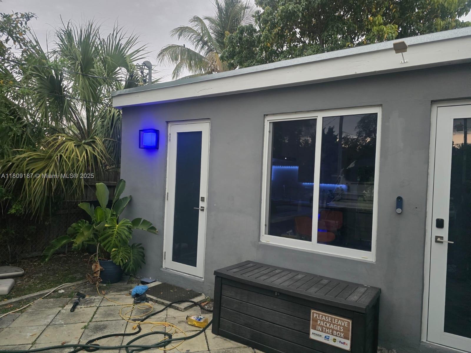 5812 Nw 20th Ct, Margate, Broward County, Florida - 3 Bedrooms  
2 Bathrooms - 