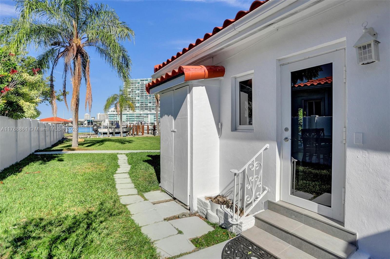 ATLANTIC ISLAND - Residential